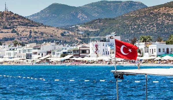 Туристы не спешат с полной оплатой июньских туров в Турцию